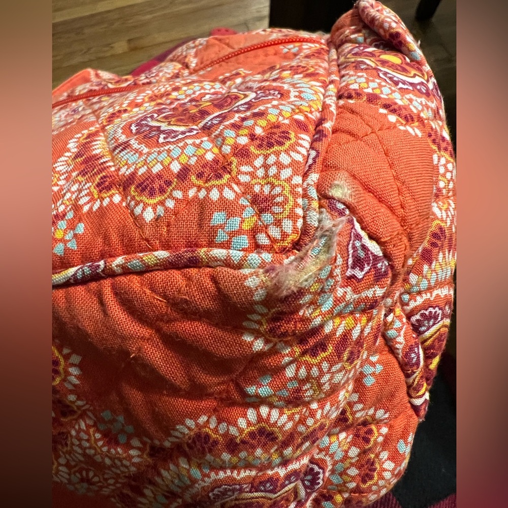 Vera Bradley Orange Paprika Shoulfee Purse w/ Adjustable Strap - Picture 3 of 4